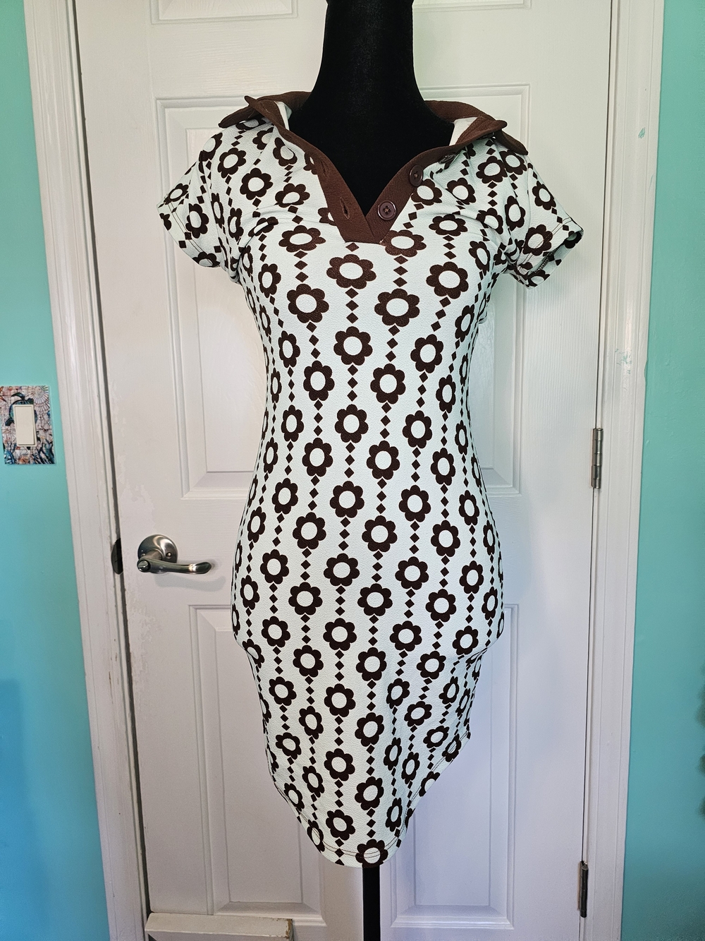 Almost Famous Light Blue and Brown Floral Collared Dress Junior's Sizing M